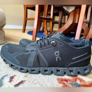 On Cloud Mesh Running Shoes